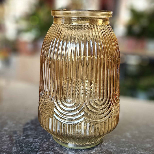 Vase ocre transparent