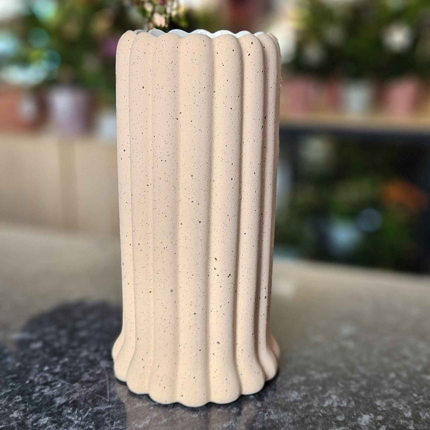 Vase effet cannelé