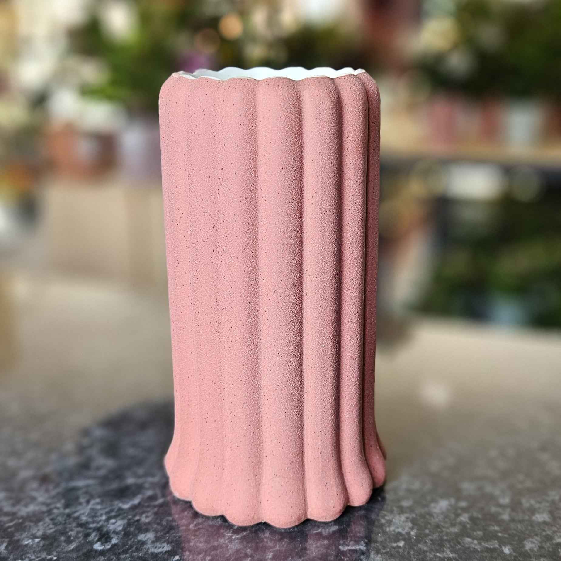 Vase effet cannelé