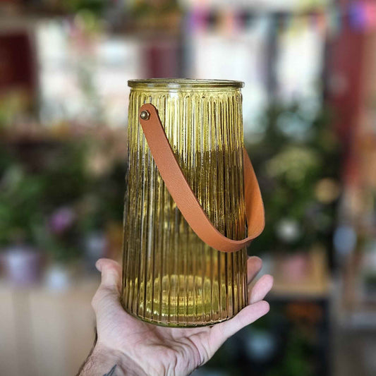 Vase verre vert anse cuir