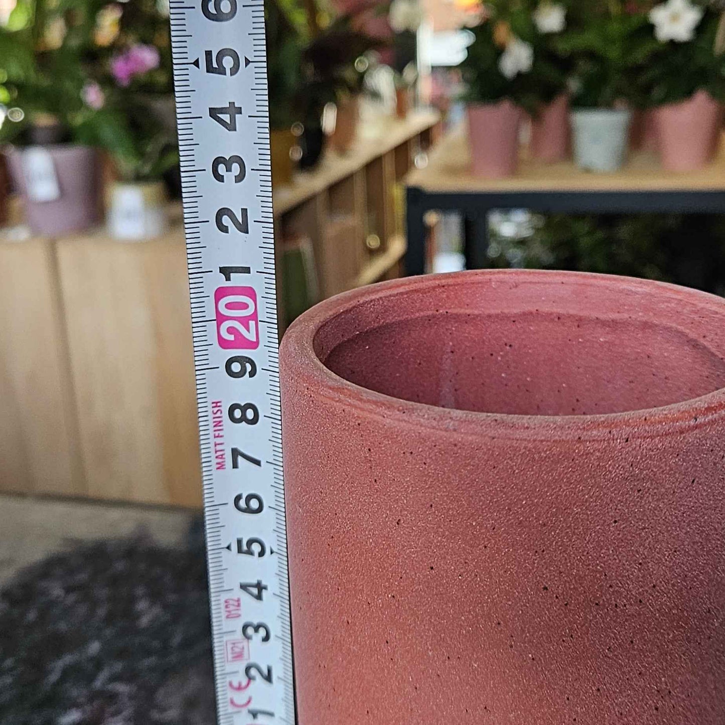 Vase bicolore rouge et blanc texturé